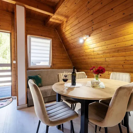 Merkury Nad Zalewem W Gorach Stolowych - Widok Na Szczeliniec Wielki Appartement *